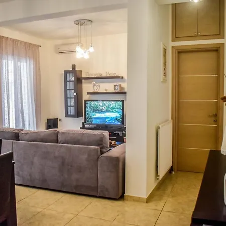 Tatil Evi Dafni's House İskados