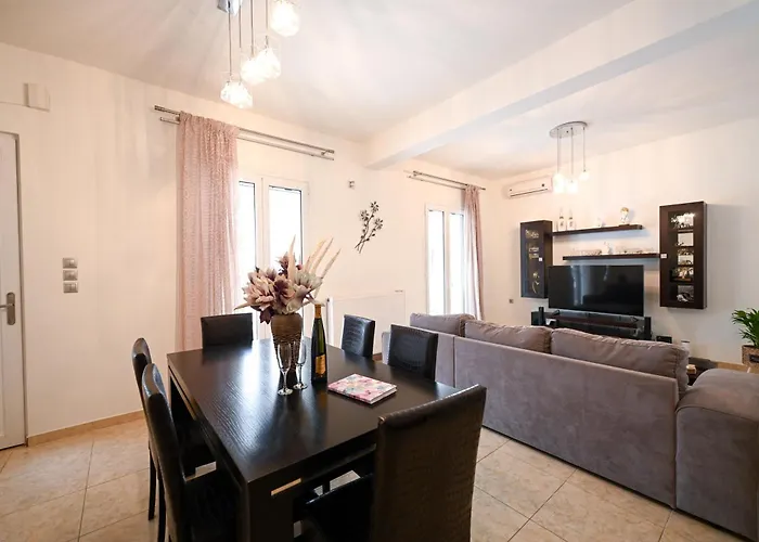 Dafni's House Case de vacanță