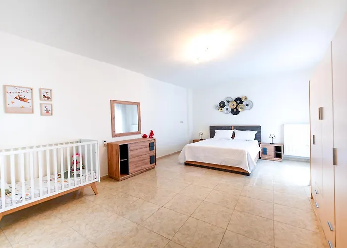 Dafni's House Case de vacanță *